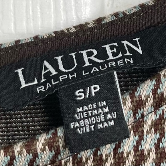 Ralph Lauren Chic Houndstooth Dress with Buckle Detail
Size Small‎ - Picture 5 of 9